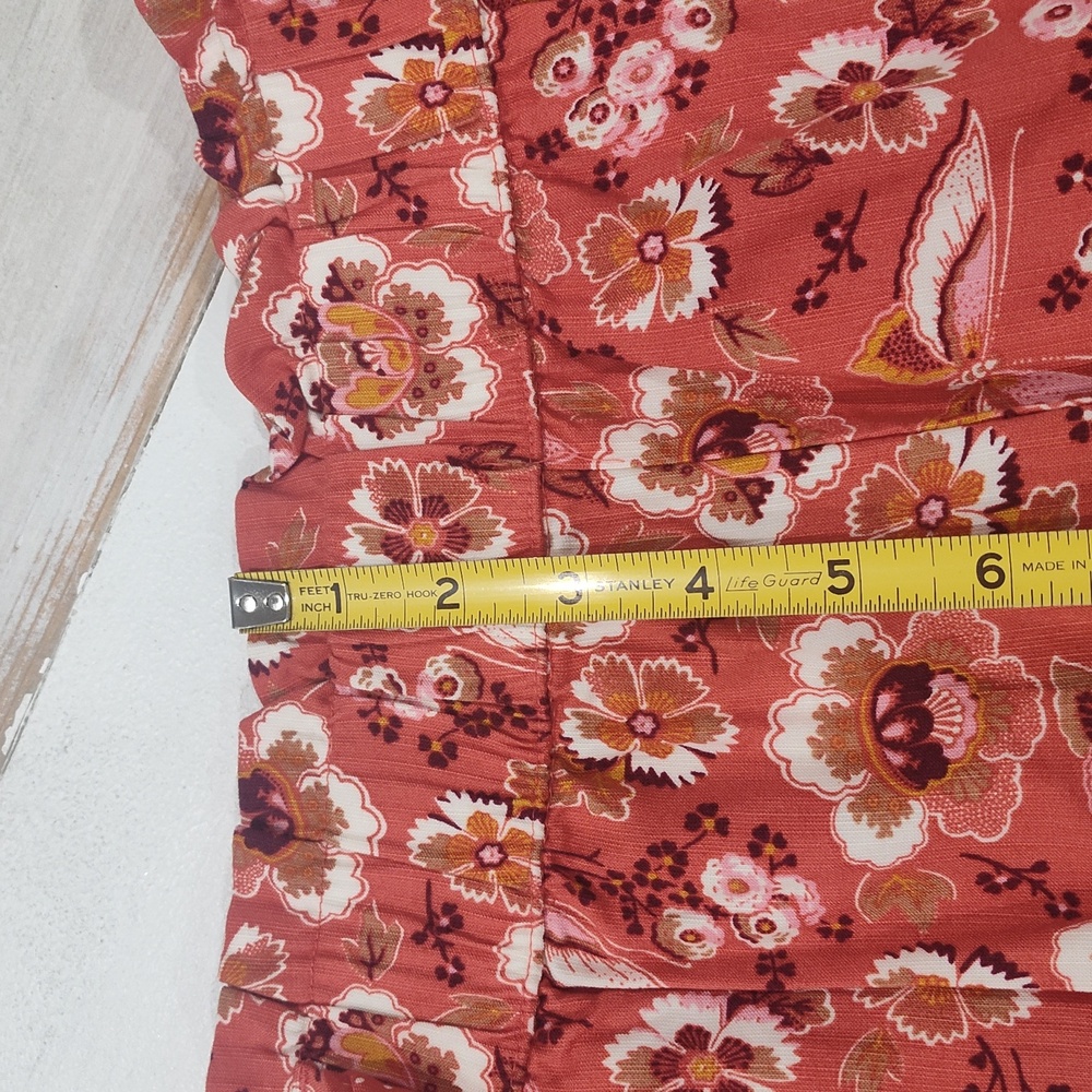 LOFT OUTLET High Rise Short In Size Medium - Picture 8 of 9